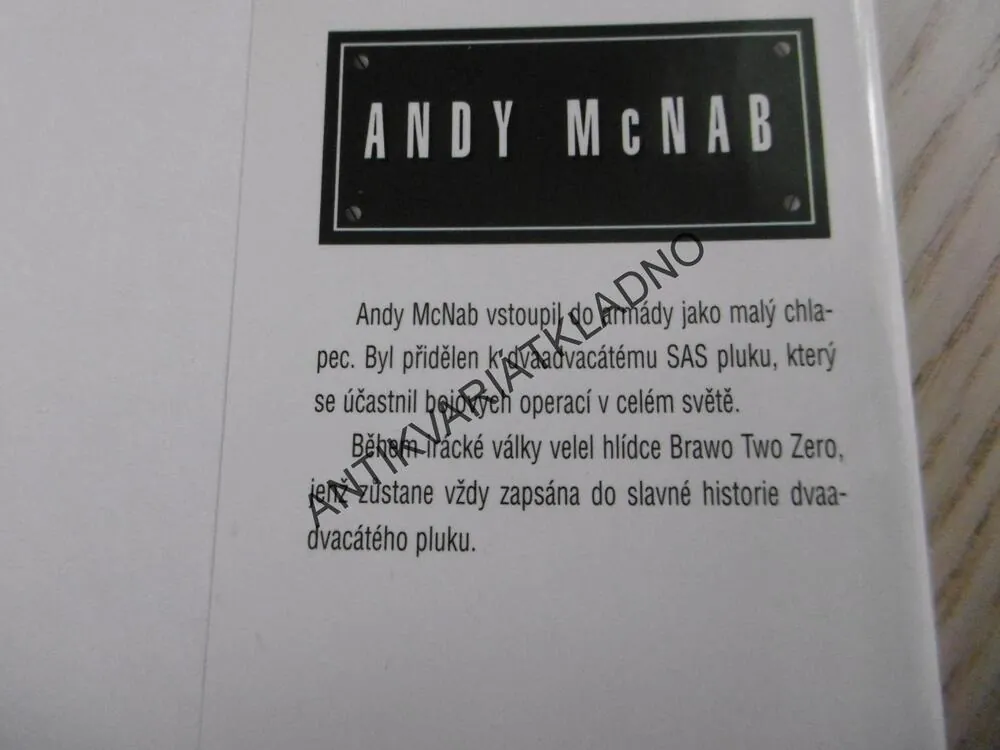 OKAMŽITÁ AKCE, ANDY MCNAB, **an