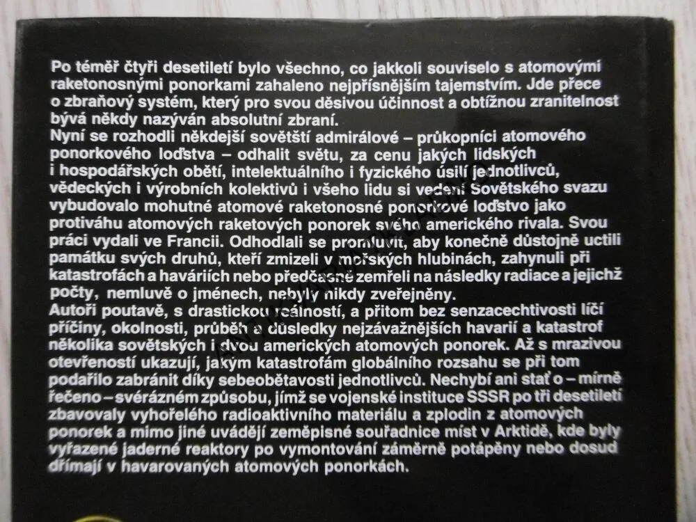 PODMOŘSKÁ ATOMOVÁ DRAMATA, LEV GILCOV, NIKOLAJ MORMUL, LEONID OSIPENKO, **an