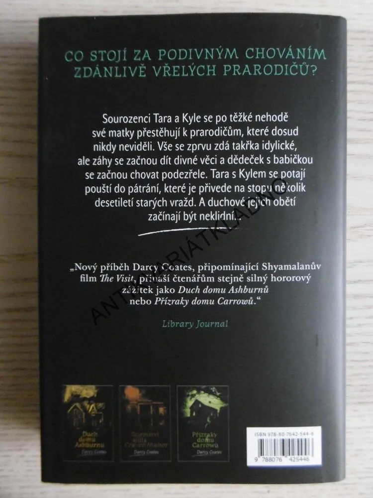 DUCHOVÉ RODINY FOLCROFTŮ, DARCY COATES, **an