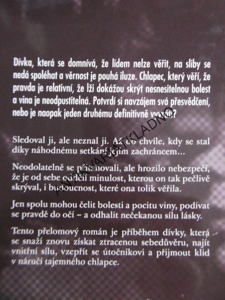 EASY?, TAMMARA WEBBEROVÁ, **an