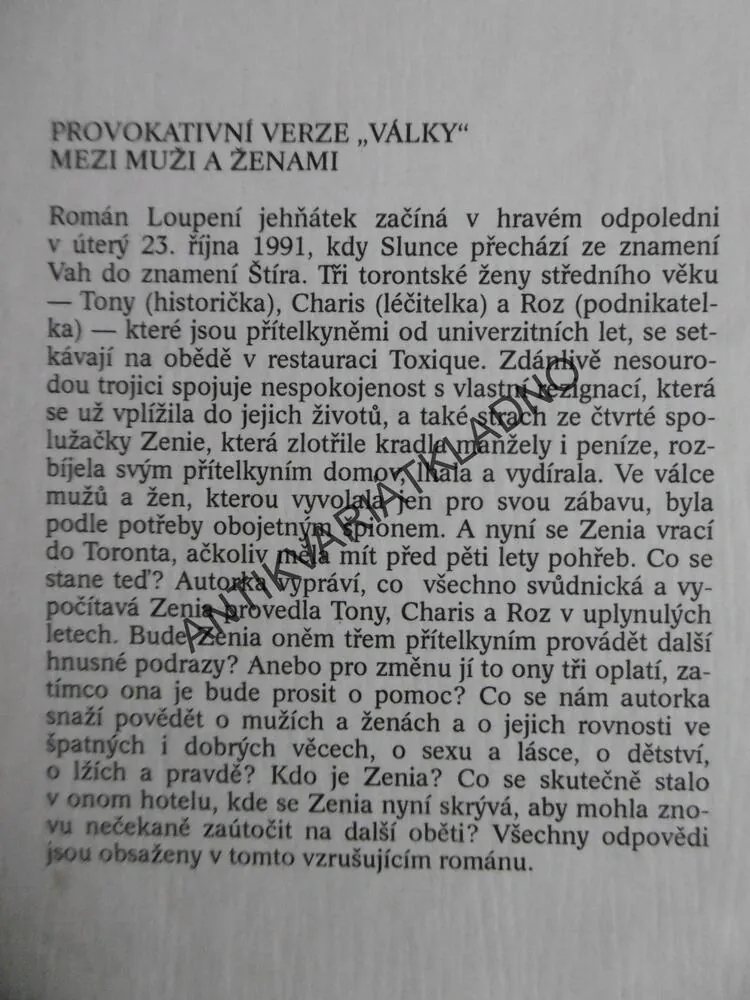 LOUPENÍ JEHŇÁTEK, MARGARET ATWOODOVÁ, **an