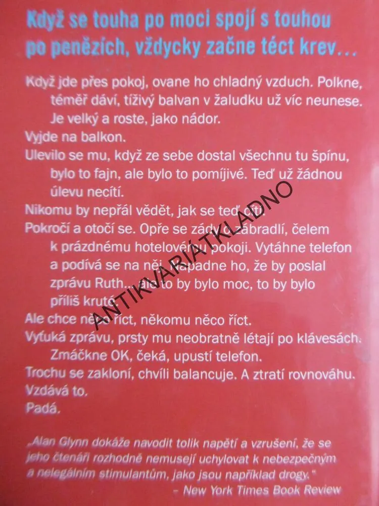KRVAVÁ ZEMĚ, ALAN GLYNN, **an