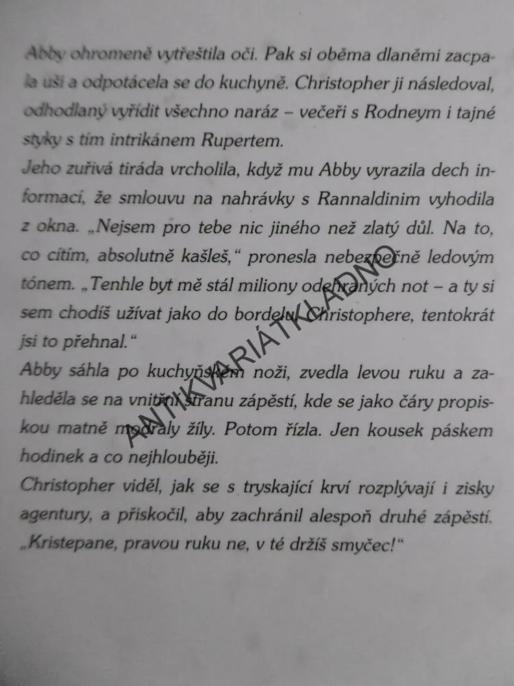 HOUSLISTKA, JILLY COOPEROVÁ, **an