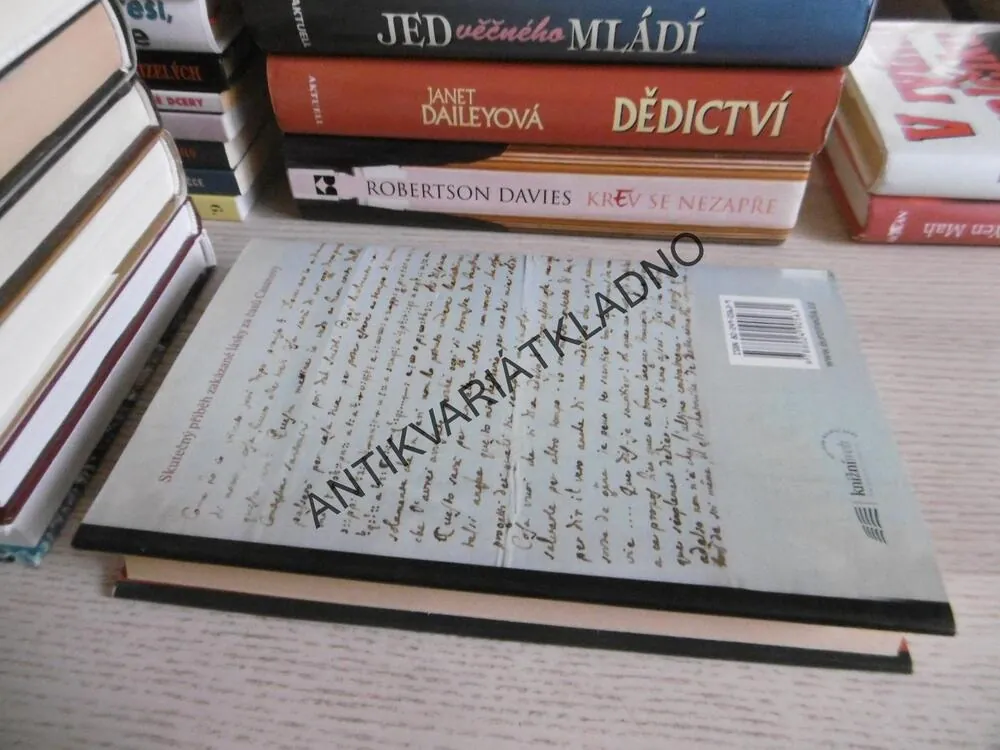 MILENCI Z BENÁTEK, ANDREA DI ROBILANT, **an