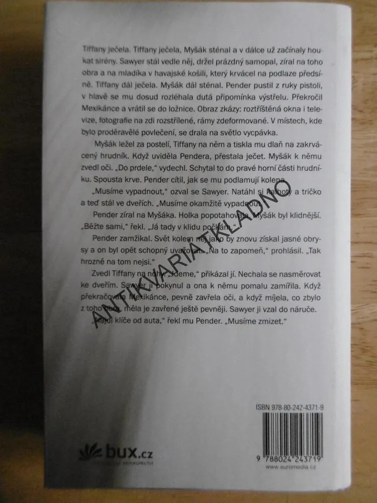 PROFESIONÁLOVÉ, OWEN LAUKKANEN, **an
