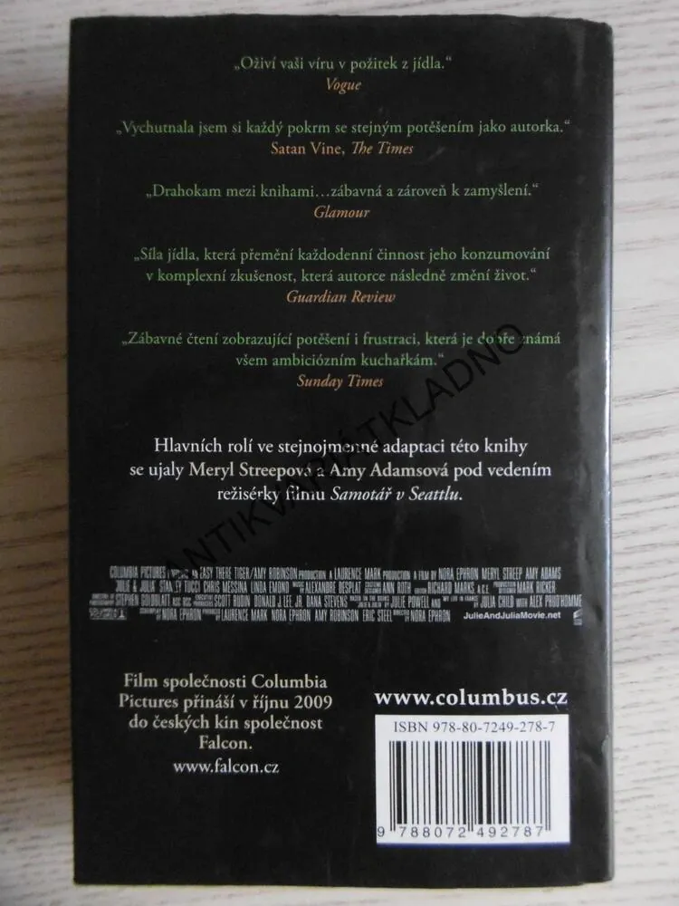 JULIE A JULIA, JULIE POWELLOVÁ, **an