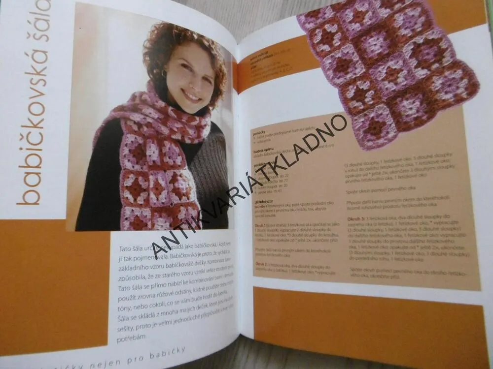 HÁČKOVÁNÍ, CANDI JENSEN, **an