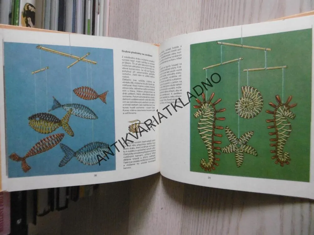VYRÁBÍME Z LÝKA A KUKUŘIČNÉ SLÁMY, HERTHA KÜRTOVÁ, **an