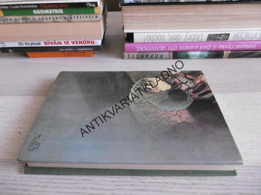 DEN PRO ŠAKALA, FREDERICK FORSYTH, **an