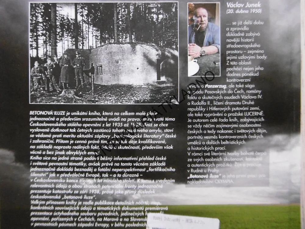 BETONOVÁ ILUZE, VÁCLAV JUNEK, **an