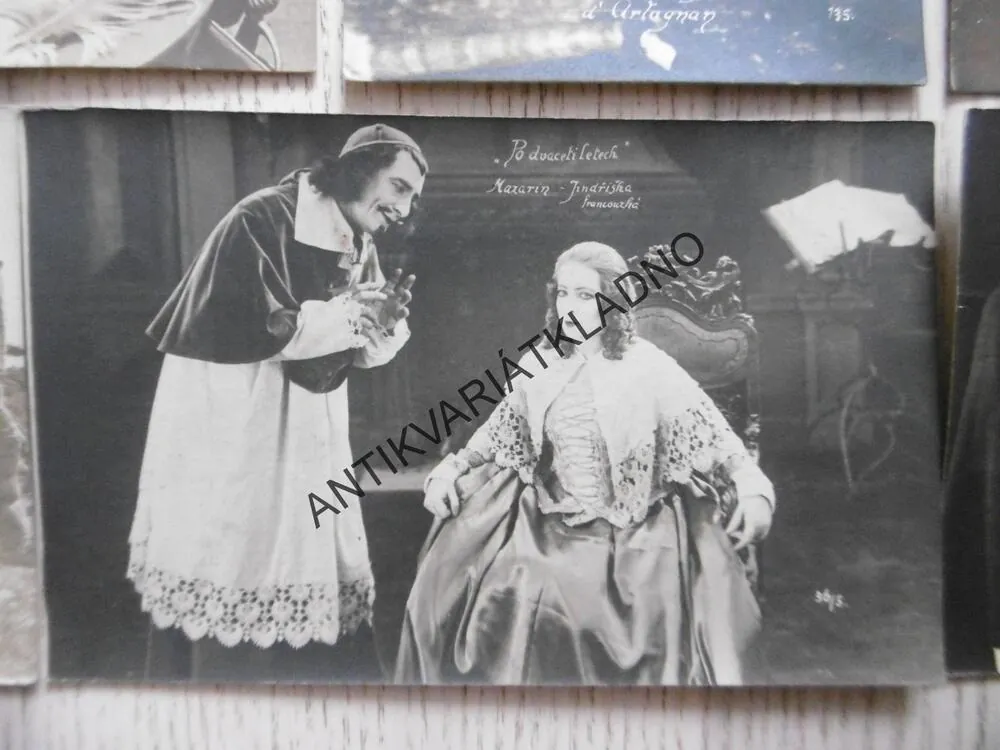 PO DVACETI LETECH, TŘI MUŠKETÝŘI, ARAMIS, ATHOS, PORTHOS, D'ARTAGNAN, MAZARIN, JINDŘIŠKA FRANCOUZSKÁ, FILM, 16 KUSŮ