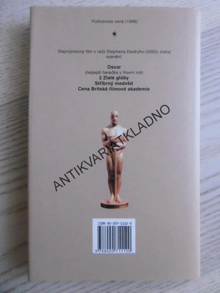 HODINY, MICHAEL CUNNINGHAM, **an