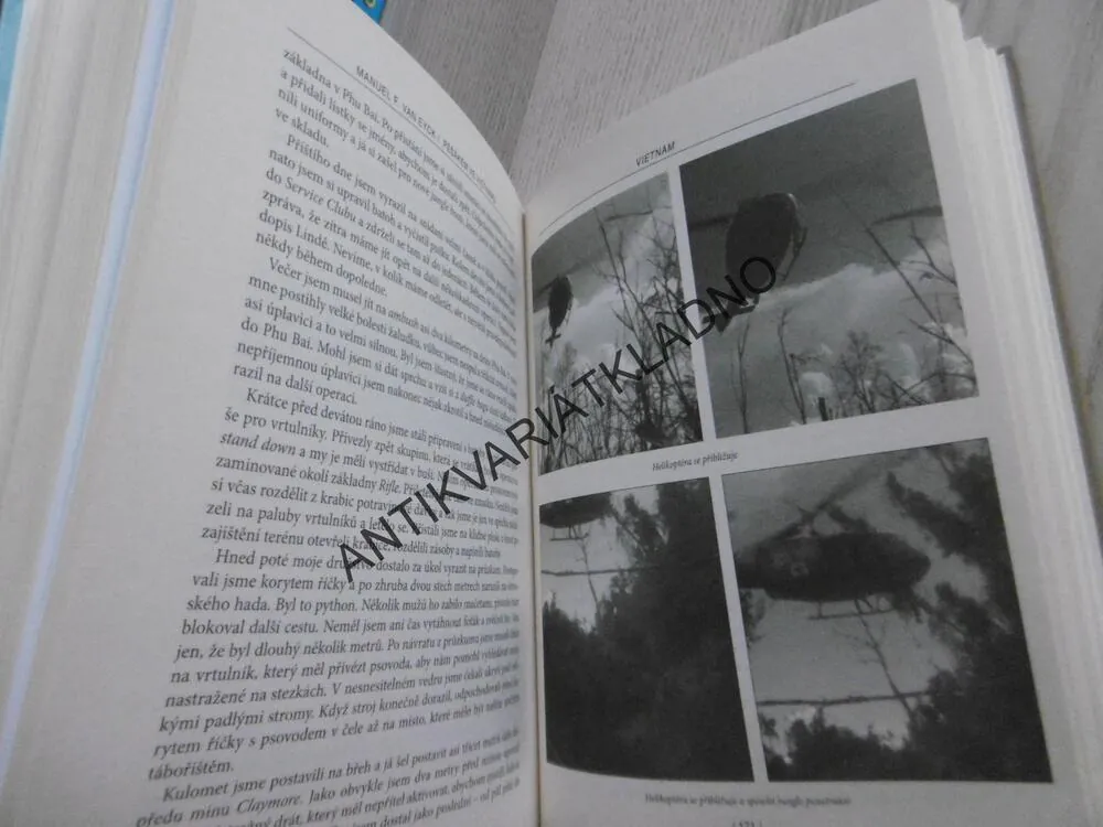 PĚŠÁKEM VE VIETNAMU, MANUEL F. VAN EYCK, **an
