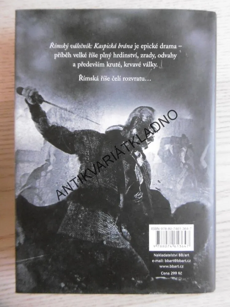 ŘÍMSKÝ VÁLEČNÍK, KASPICKÁ BRÁNA, HARRY SIDEBOTTOM, **an