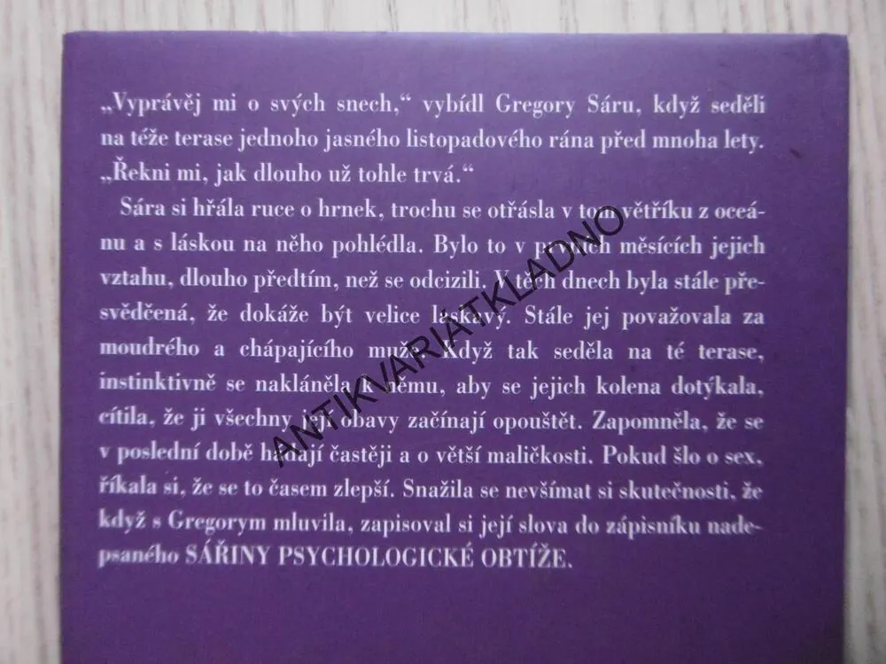 DŮM SPÁNKU, JONATHAN COE, **an