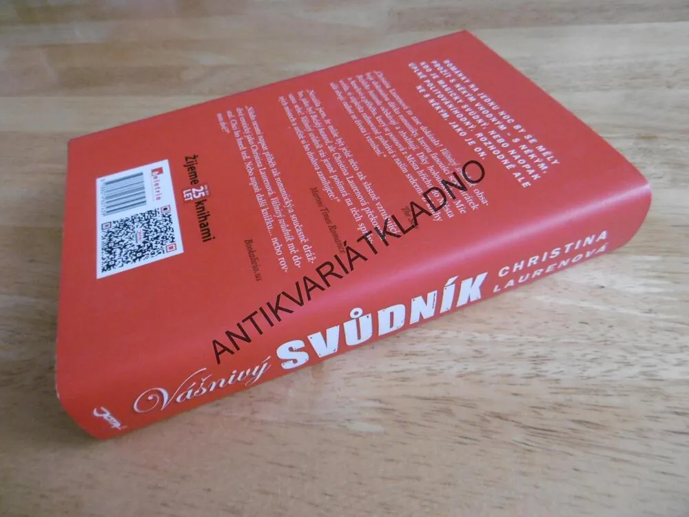 VÁŠNIVÝ SVŮDNÍK, CHRISTINA LAURENOVÁ, **an