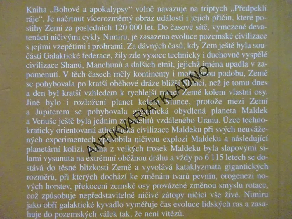 BOHOVÉ A APOKALYPSY, IVO WIESNER, **an