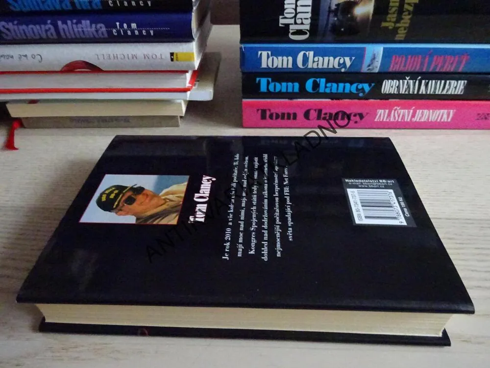 ODRAZOVÝ MŮSTEK, TOM CLANCY, **an