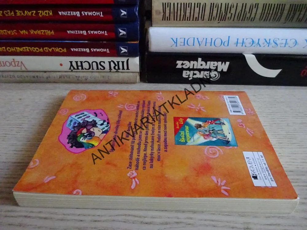 TRABLE S BLONDÝNOU, DIVOŠKA LILLY, FRANZISKA GEHMOVÁ, **an