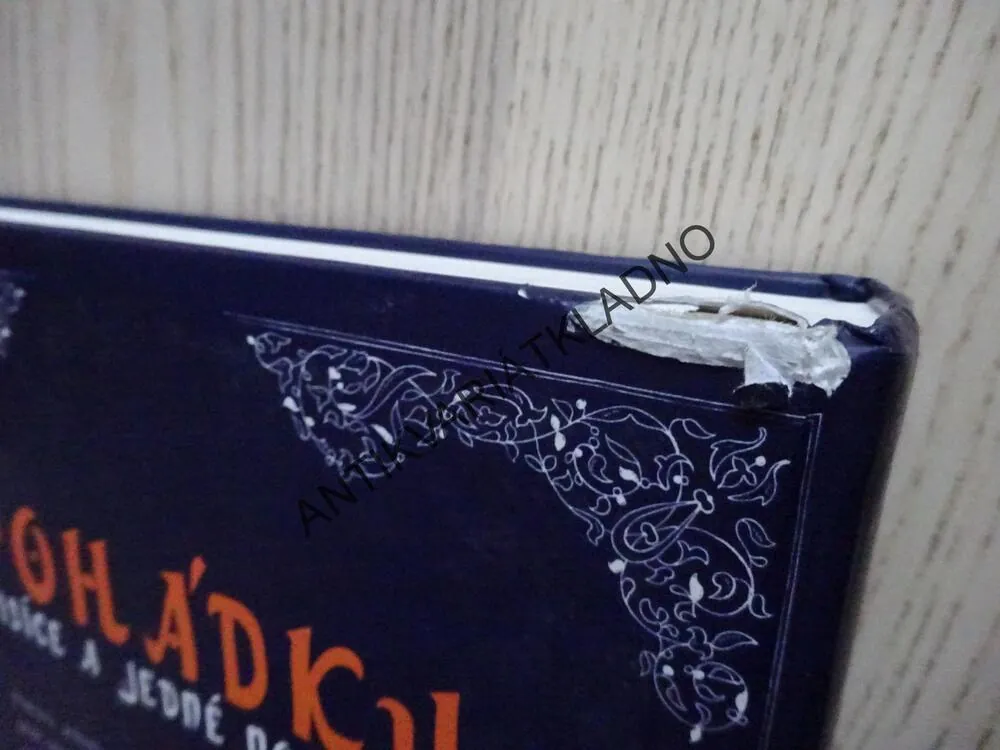 POHÁDKY TISÍCE A JEDNÉ NOCI, **an
