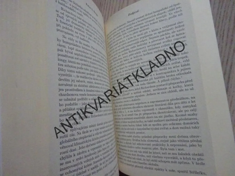 NEJLEPŠÍ SCIENCE FICTION A FANTASY, 2011, JONATHAN STRAHAN, **an