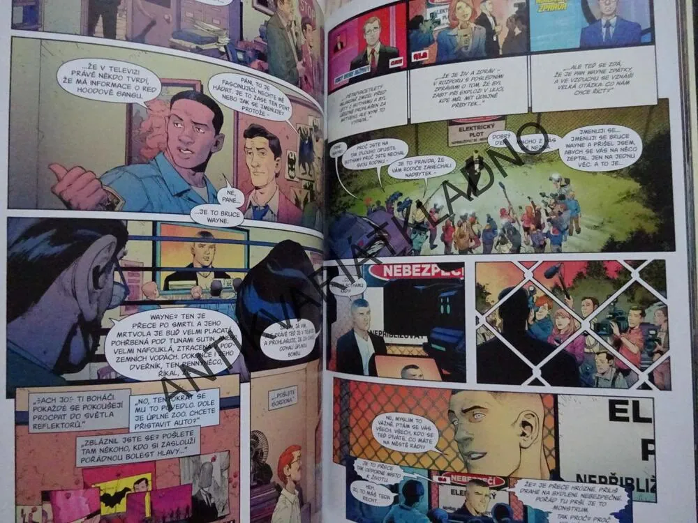 BATMAN, ROK NULA - TAJNÉ MĚSTO, KOMIKS DC COMICS, **an