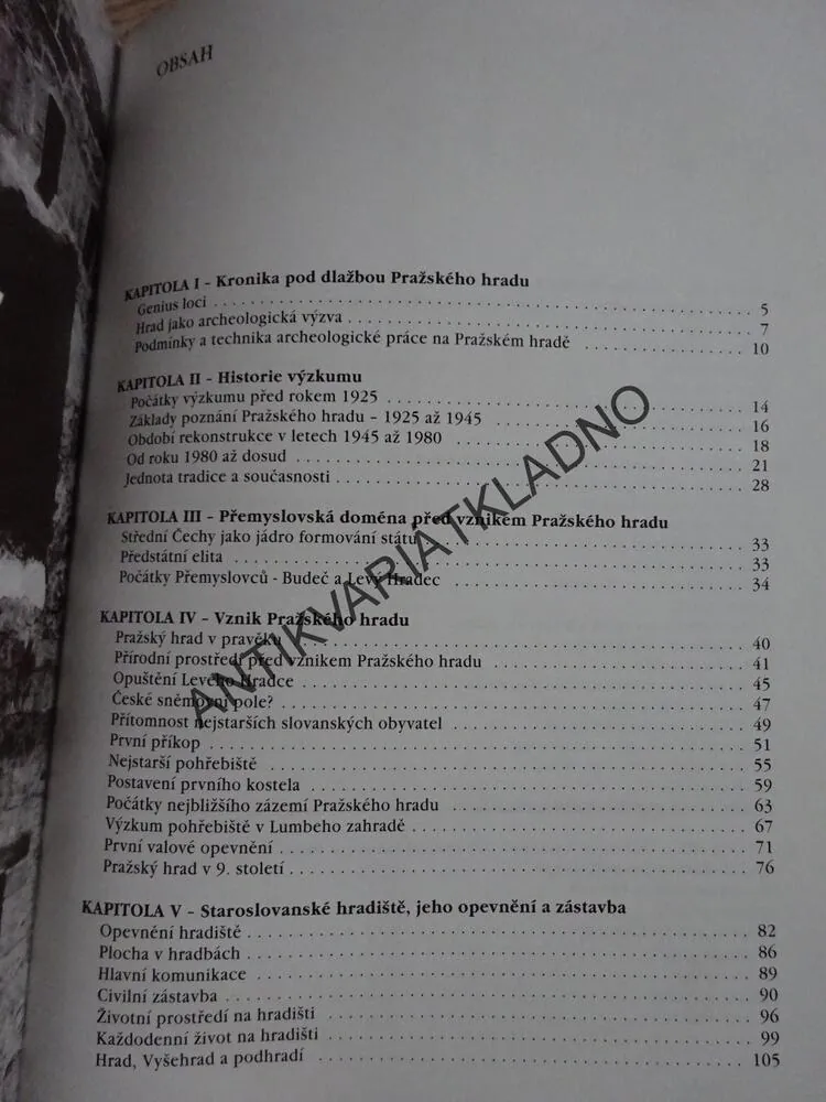 ARCHEOLOGIE NA PRAŽSKÉM HRADĚ, JAN FROLÍK, ZDENĚK SMETÁNKA, **an