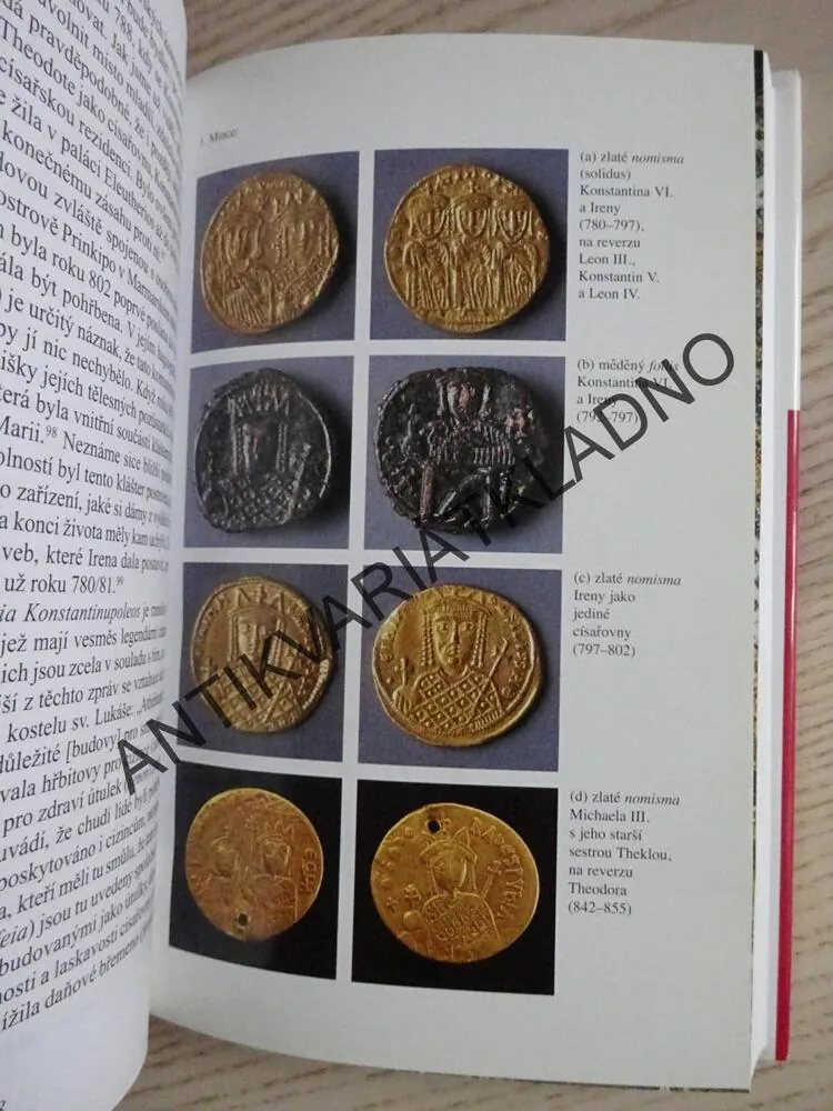 ŽENY V PURPURU, JUDITH HERRINOVÁ, **an