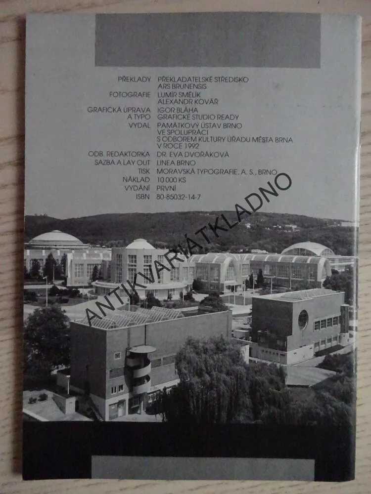 BRNĚNSKÁ ARCHITEKTURA 20. STOLETÍ, DUŠAN RIEDL, **an