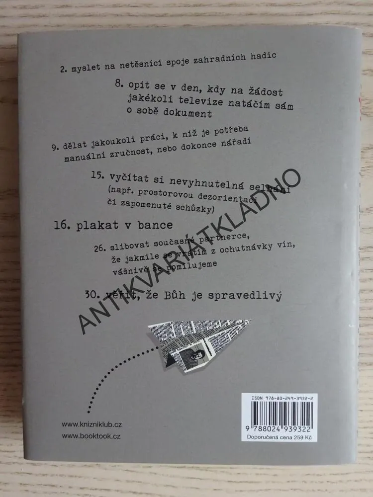 MÝM VRSTEVNÍKŮM A FEJETONY, MICHAL VIEWEGH, **an