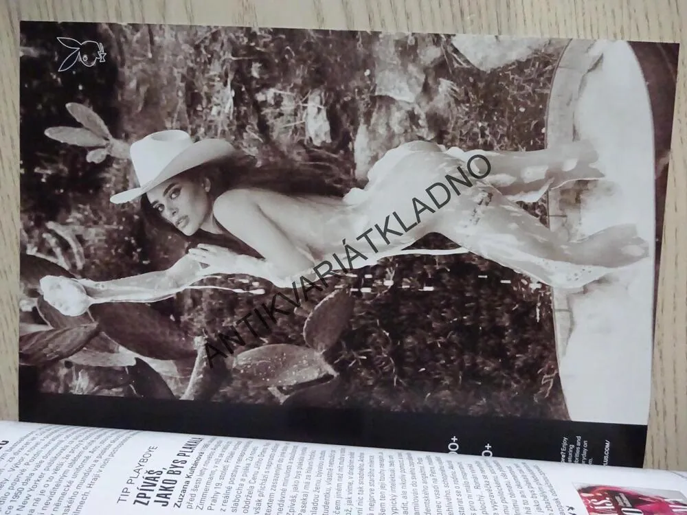 PLAYBOY, 11/2022, OLGA LOUNOVÁ