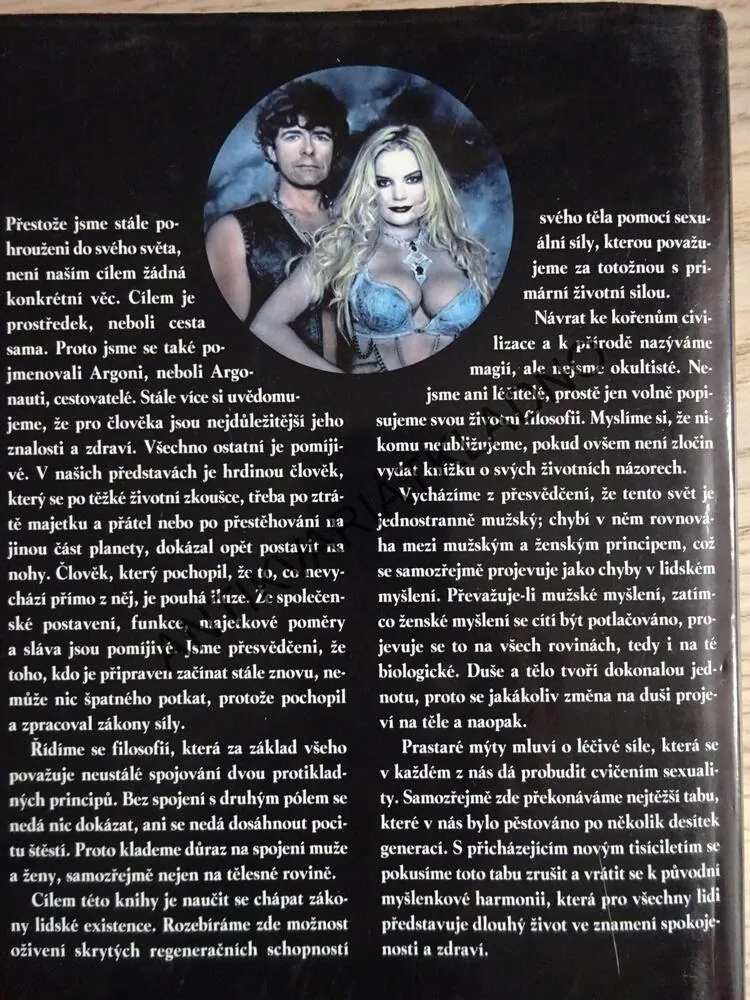 MAGIE SEXU, ARIANA A RAVEN ARGONI, **an