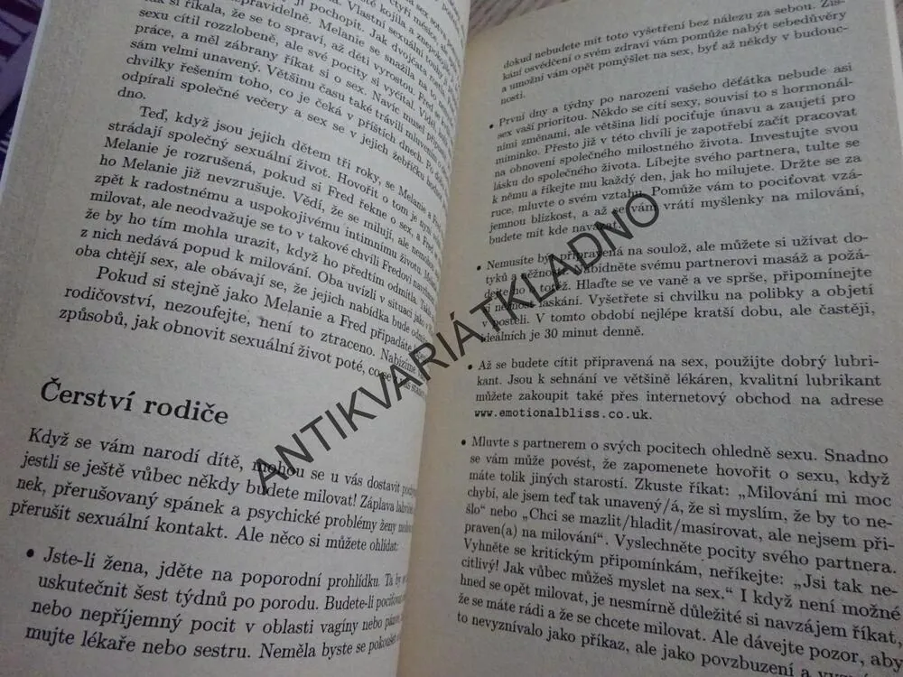 JAK SI ZAJISTIT SKVĚLÝ SEX PO ZBYTEK ŽIVOTA, VAL SAMPSONOVÁ, JULIA COLEOVÁ, **an