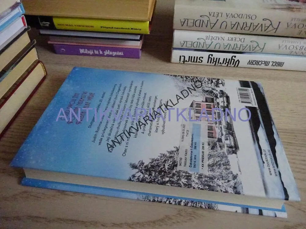 ČOKOLÁDOVNA, MARIA NIKOLAI, **an