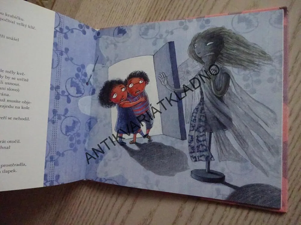 TŘI TATÍNCI A MAMINKA, MARTIN REINER, MICHAL VIEWEGH, PAVEL ŠRUT, GALINA MIKLÍNOVÁ, **an