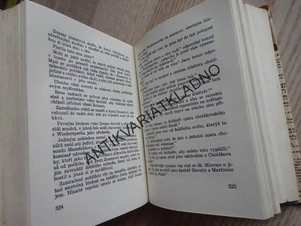 PÁD RODU SMIŘICKÝCH, JOSEF SVÁTEK, **an