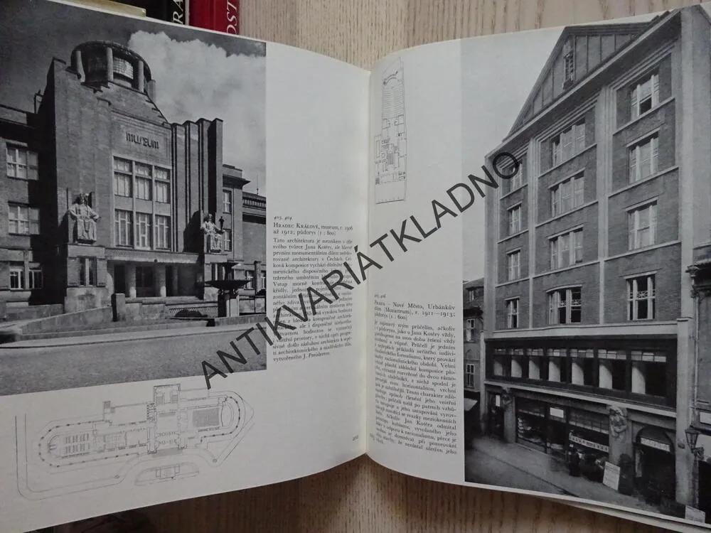 ČESKOSLOVENSKÁ ARCHITEKTURA, **an