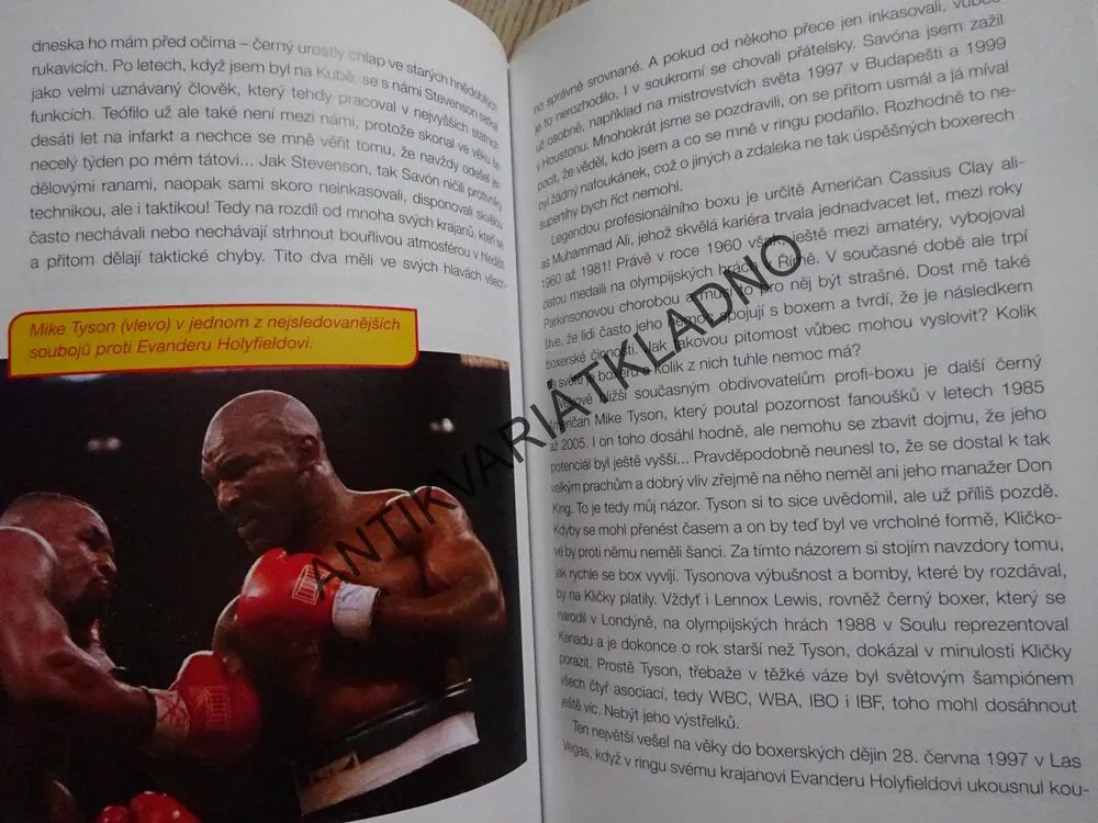 LUKÁŠ KONEČNÝ, CHIRURG, BOX, BOXER, **an