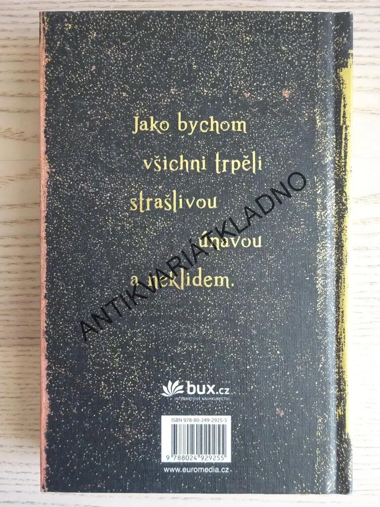 KNIHA ZTRÁT A NÁLEZŮ, LUCY FOLEYOVÁ, **an