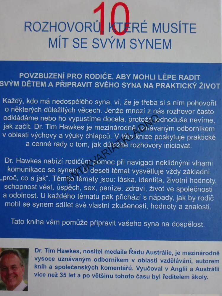 10 ROZHOVORŮ, KTERÉ MUSÍTE MÍT SE SVÝM SYNEM, DR. TIM HAWKES, **an