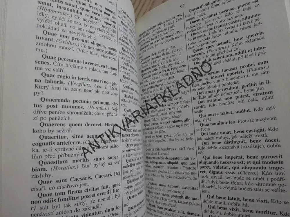 LATINSKÁ RČENÍ, SLAVNÁ SLOVA, LITERA SCRIPTA MANET, **an