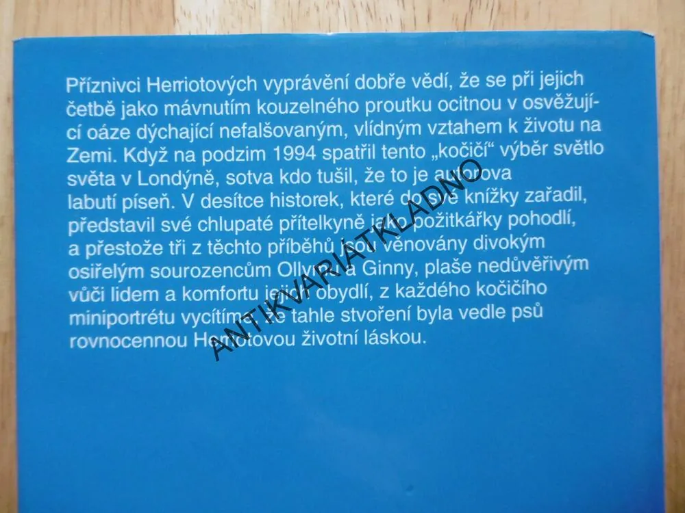 ZVĚROLÉKAŘ A KOČIČÍ HISTORKY, JAMES HERRIOT, **an