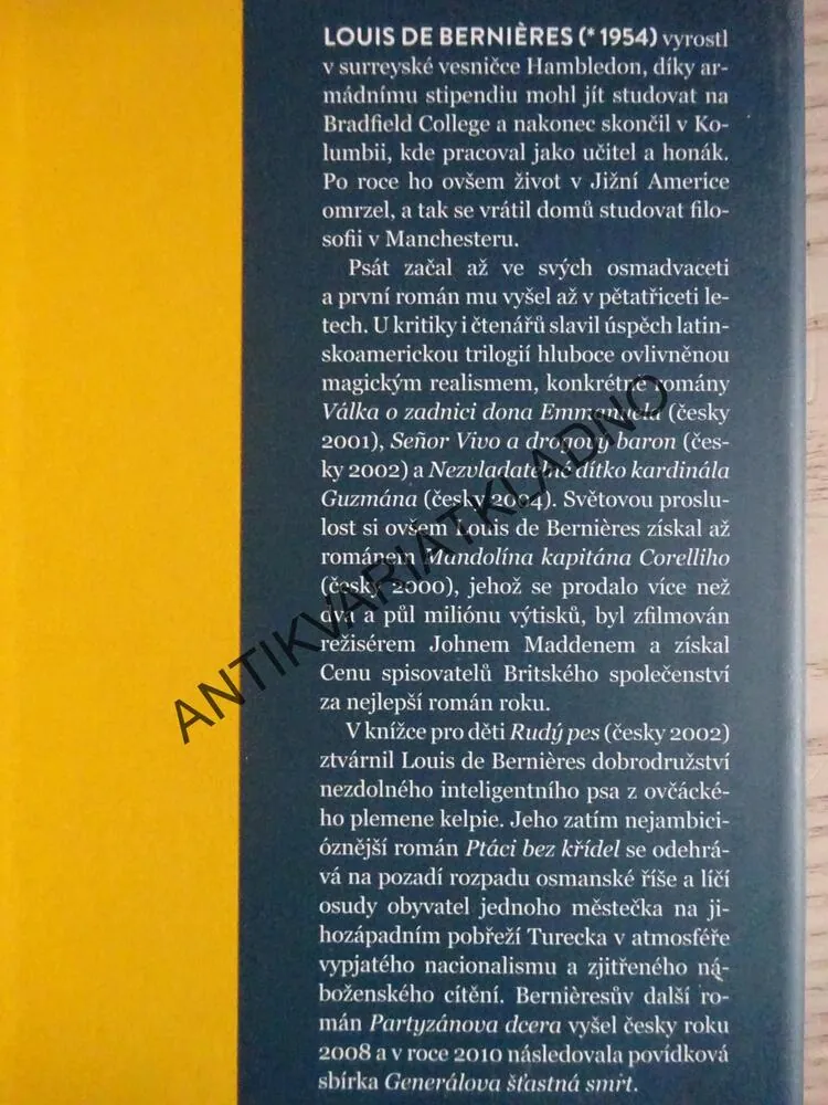 PRACH, KTERÝ SE SNÁŠÍ ZE SNŮ, LOUIS DE BERNIERES, **an