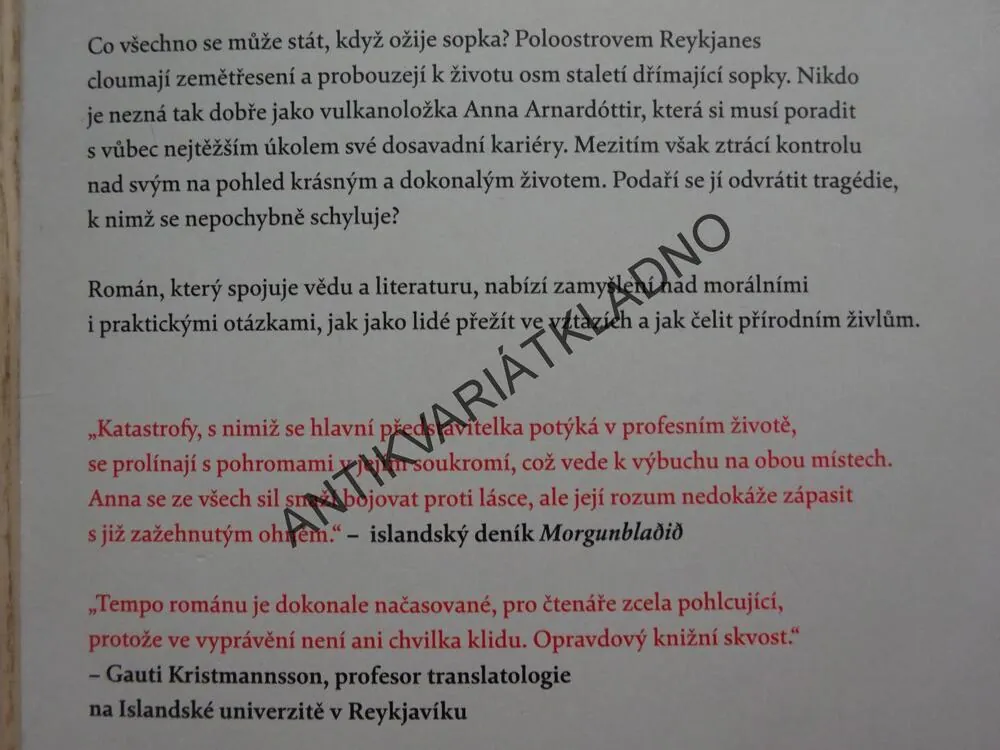 OHNĚ. LÁSKA A JINÉ KATASTROFY, SIGRÍDUR HAGALÍN BJÖRNSDÓTTIR, **an