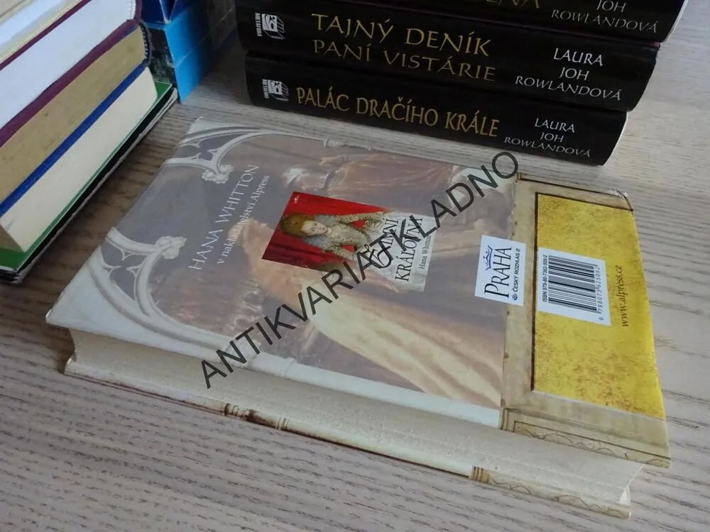 ANNA ČESKÁ, HANA WHITTON,**an