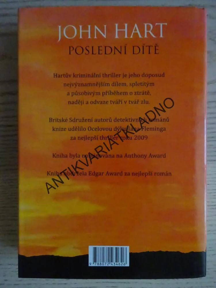 POSLEDNÍ DÍTĚ, JOHN HART, **an