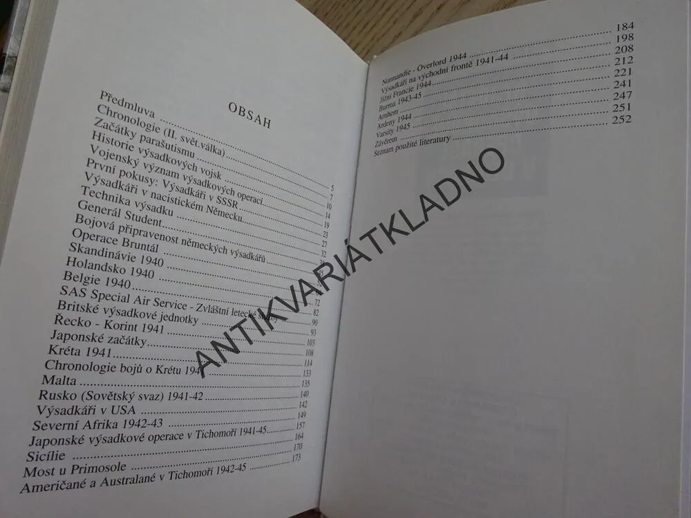 NEJVĚTŠÍ VÝSADKOVÉ OPERACE V DĚJINÁCH, PETER H. GRYNER, VÁLKA, BITVA, **an