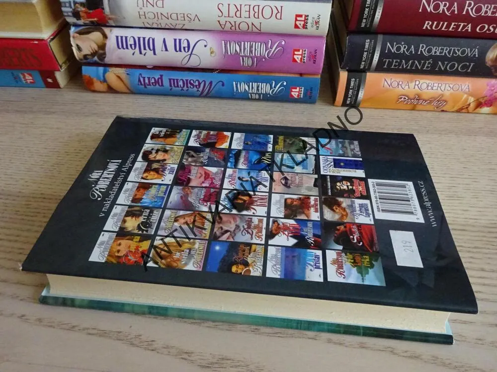 TANEC VĚTRU, NORA ROBERTS, **an