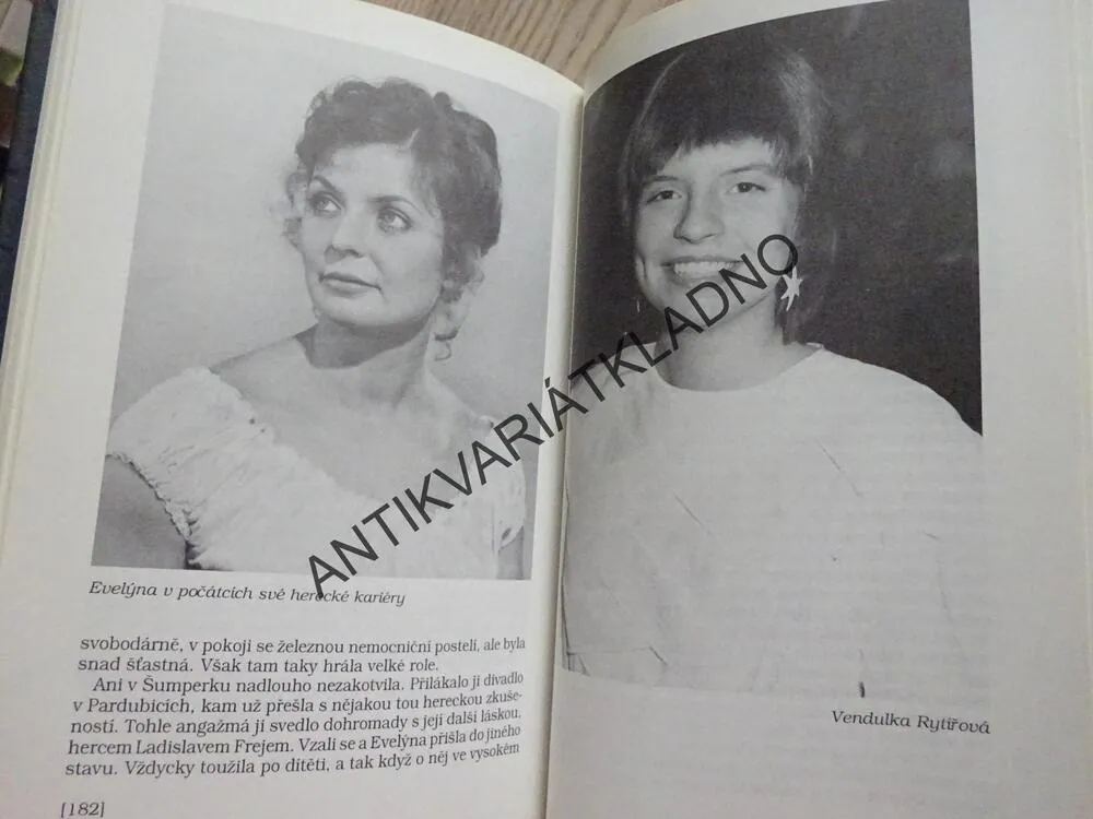 ŽIVOT PLNÝ KOTRMELCŮ, JIŘINA STEIMAROVÁ, **an