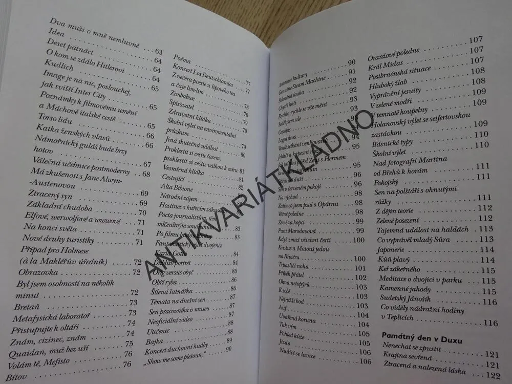MĚSÍČNÍ POVÍDKY, OPÁRNO, PATRIK LINHART, **an